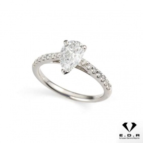 18k White Gold Pear Cut Diamond Ring 1.01ct D/VVS1